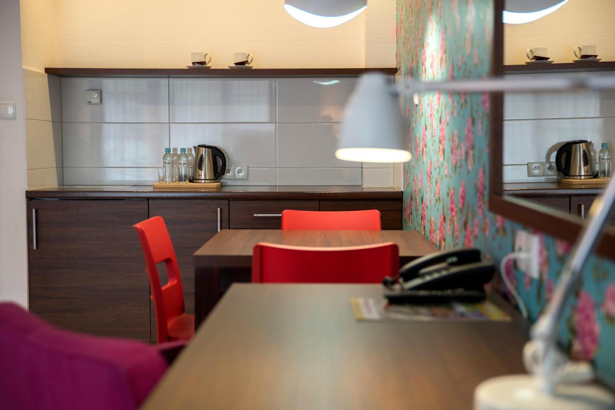 Aparthotel Flinski Sport & Spa Swieradow-Zdroj Bilik gambar