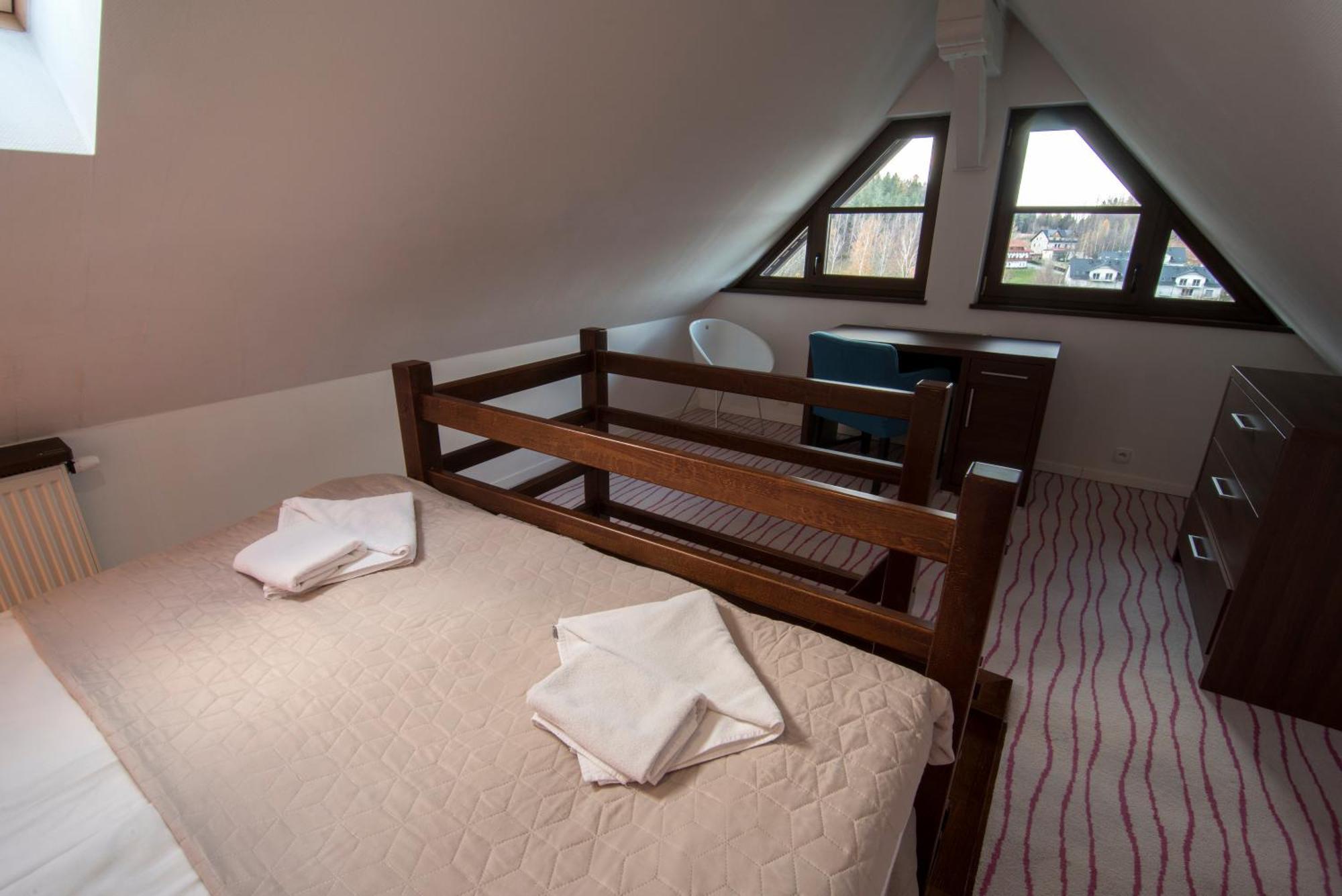 Aparthotel Flinski Sport & Spa Swieradow-Zdroj Bilik gambar