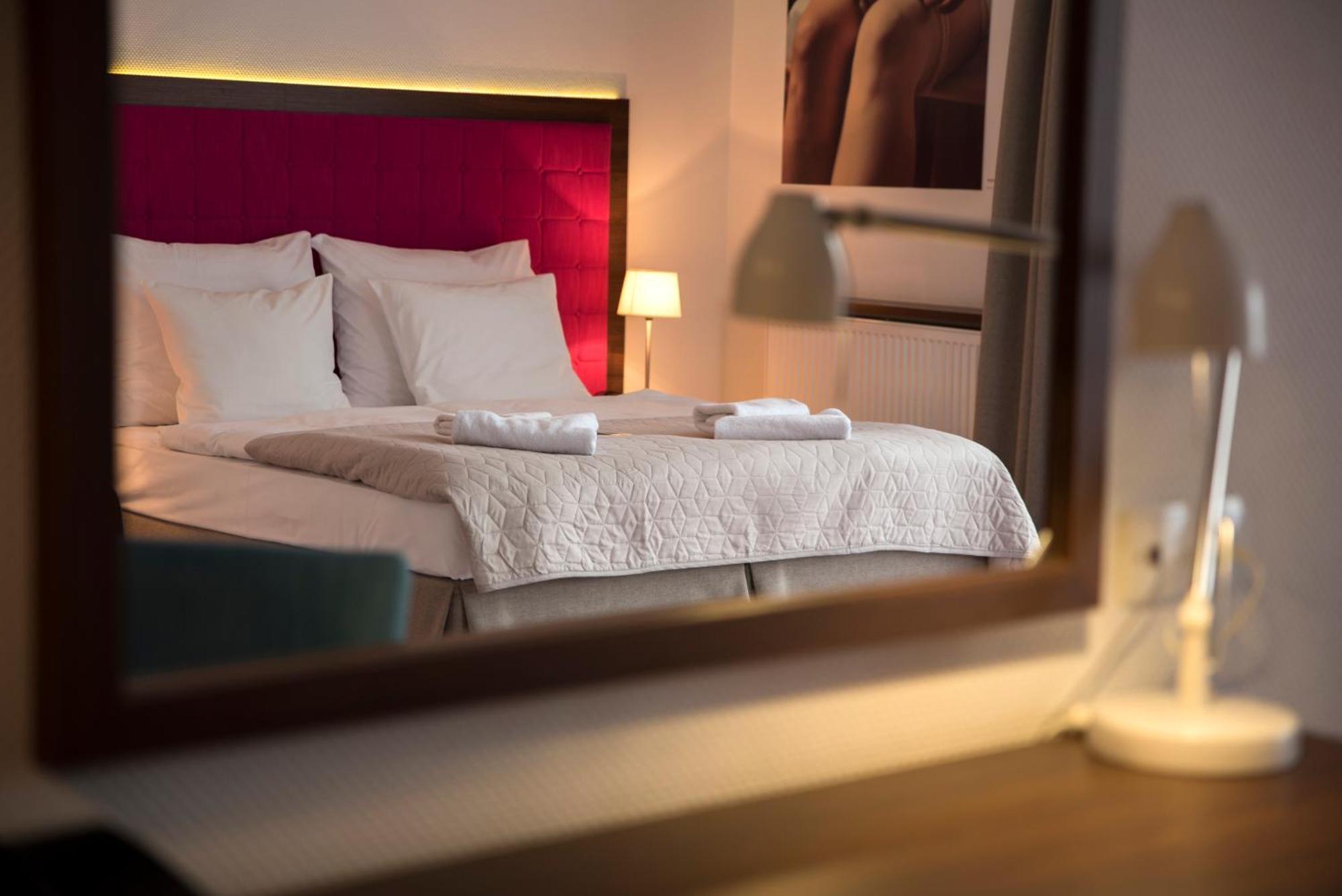 Aparthotel Flinski Sport & Spa Swieradow-Zdroj Bilik gambar